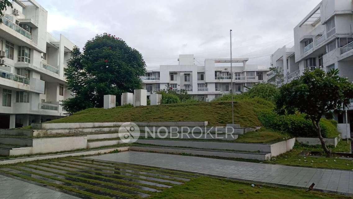 2 BHK Flat In Yashada Splendid Square For Sale  In Lohegaon