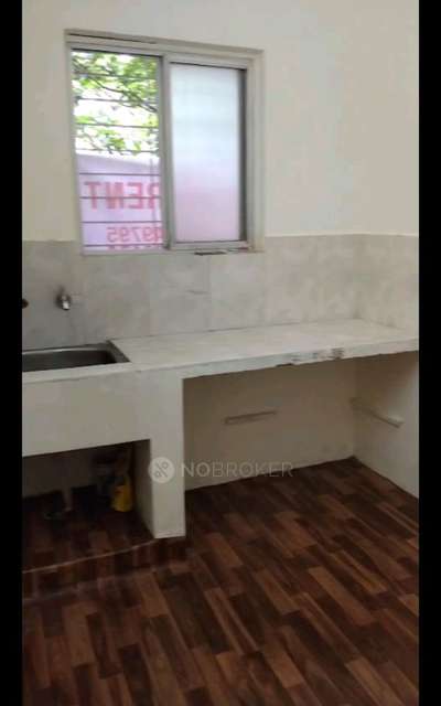 Single Room for Female In 1 BHK  In Daffodils Society  In Viman Nagar