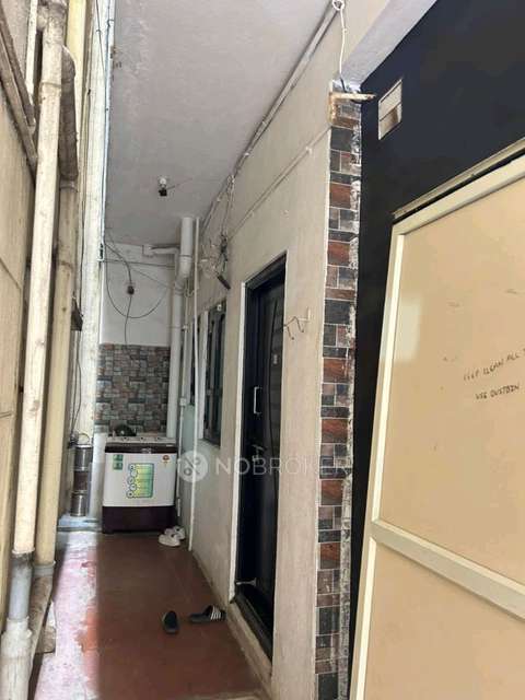 Commercial Property in Teacher&#39;s Colony, Bangalore for sale 