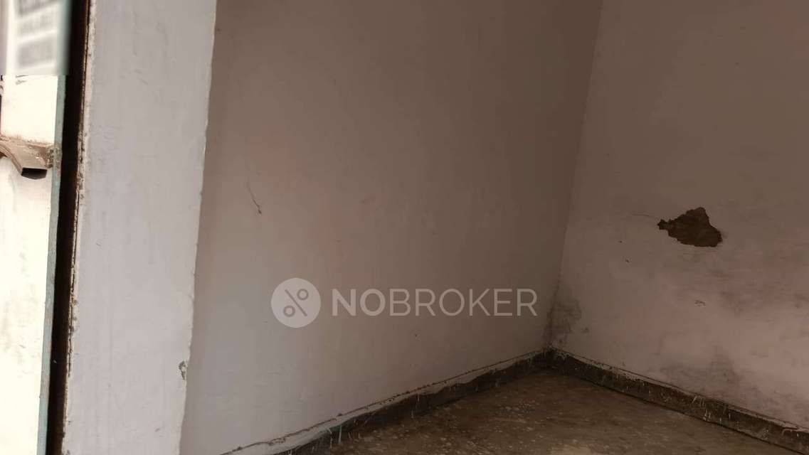 Shop in Uttam Nagar, Delhi for Rent 