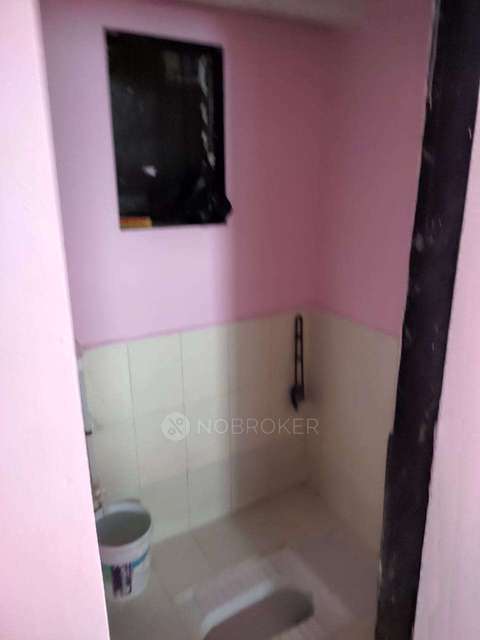 2 BHK Flat In Baitul Wafa Building For Sale  In Almas Colony