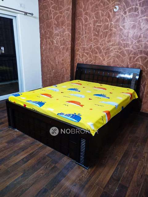 2 BHK Flat In Antriksh Golf View For Sale  In Sector 78