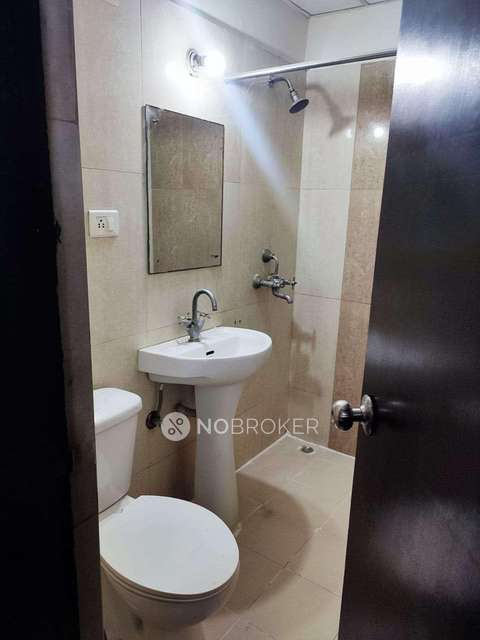 2 BHK Flat In Antriksh Golf View For Sale  In Sector 78