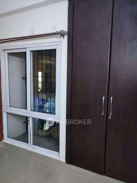 2 BHK Flat In Antriksh Golf View For Sale  In Sector 78