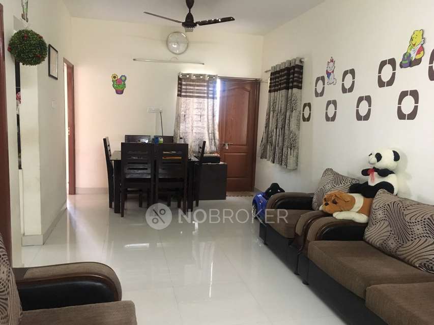 2 BHK Flat In Royal Vista For Sale  In Iyyappanthangal