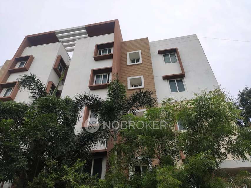 2 BHK Flat In Royal Vista For Sale  In Iyyappanthangal