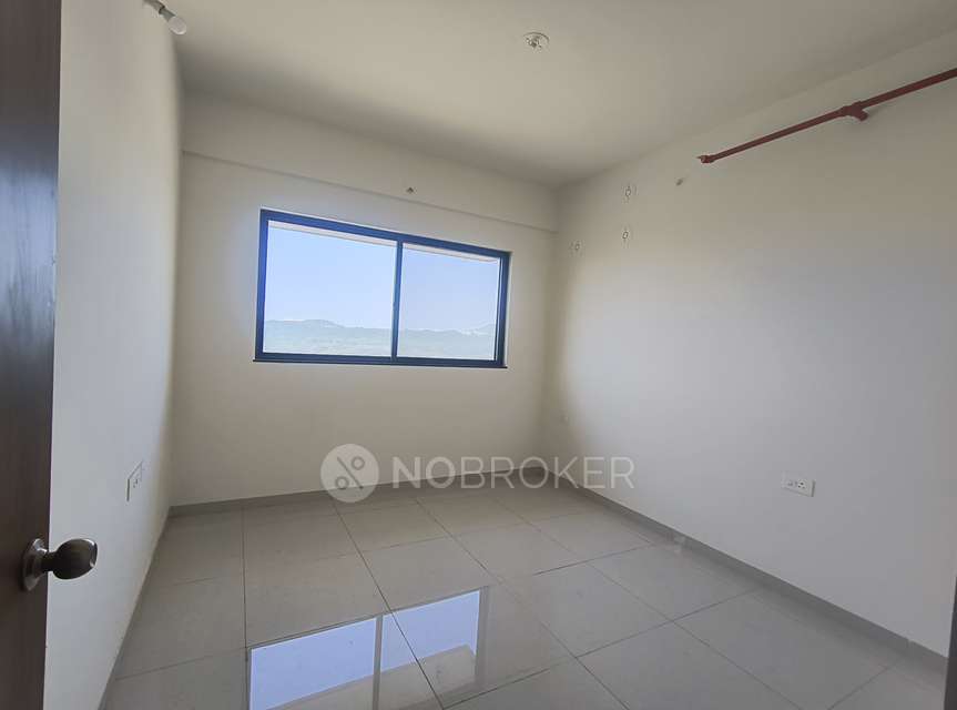 2 BHK Flat In Shapoorji Golfland At Vanaha Verdant for Rent  In Bavdhan