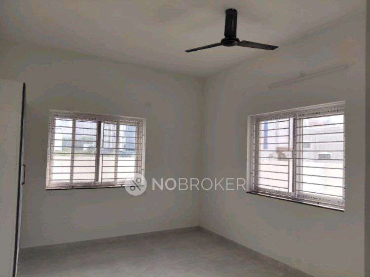 PG for Girls in Perumbakkam