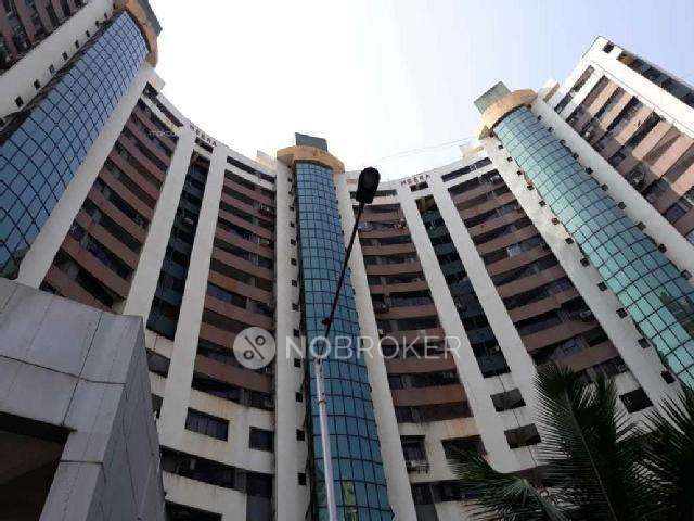 4 BHK Flat In Meera Tower For Sale  In Oshiwara