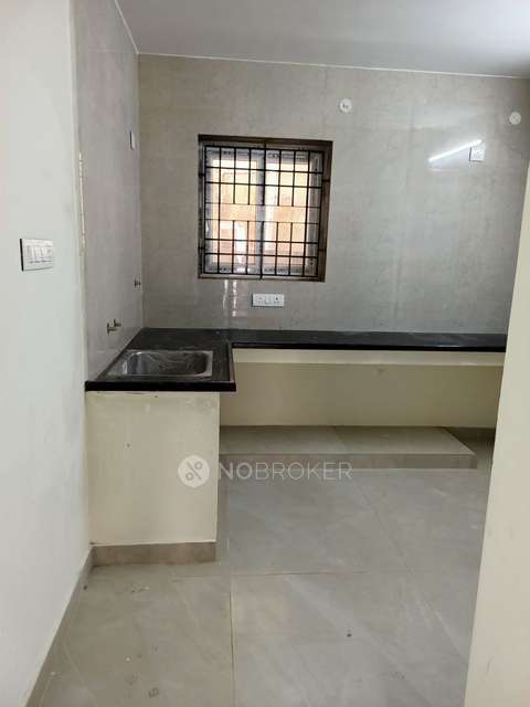 2 BHK Flat In Mohana Appartment  For Sale  In Vadapalani