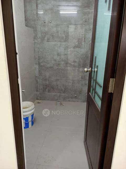 2 BHK Flat In Mohana Appartment  For Sale  In Vadapalani