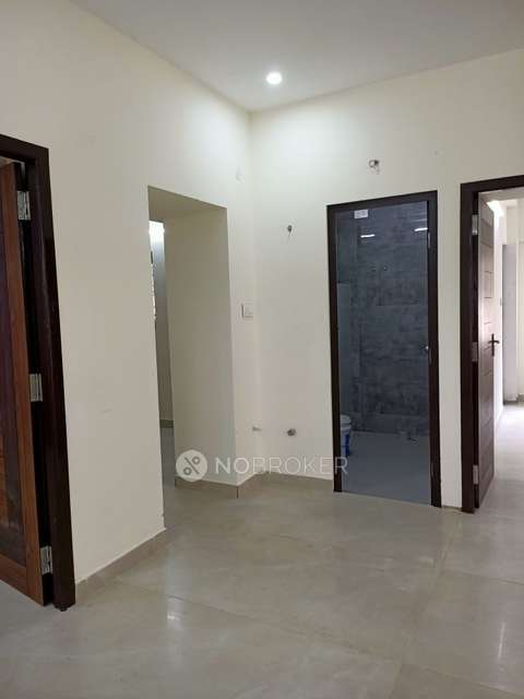 2 BHK Flat In Mohana Appartment  For Sale  In Vadapalani