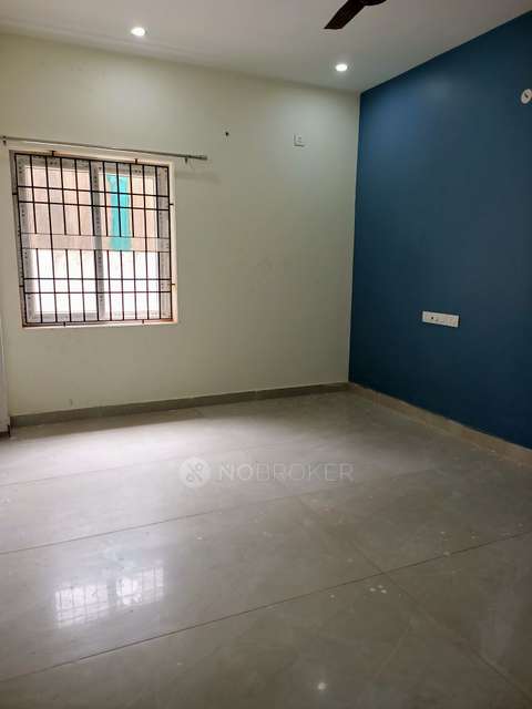 2 BHK Flat In Mohana Appartment  For Sale  In Vadapalani