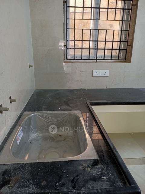 2 BHK Flat In Mohana Appartment  For Sale  In Vadapalani