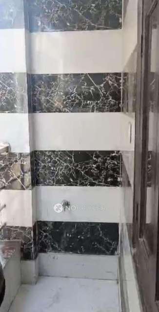 2 BHK Flat In Builder Floor For Sale  In Nawada