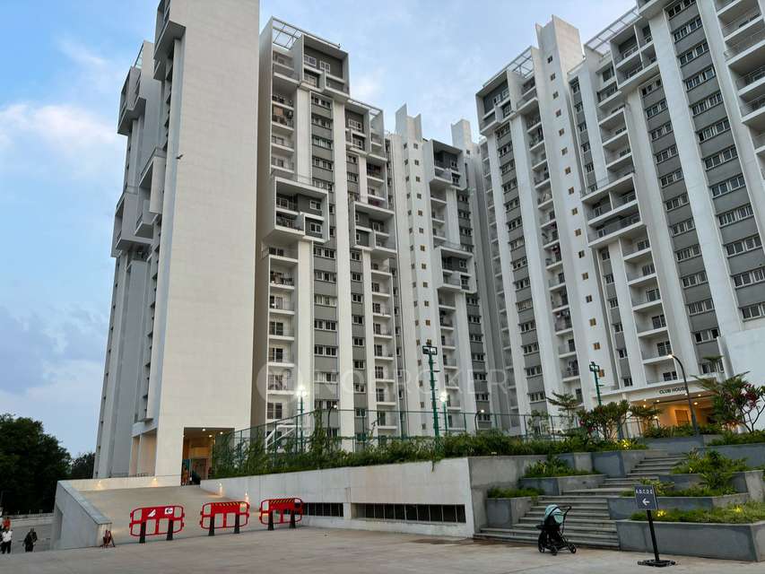 2 BHK Flat In Rohan Upavan, Off Hennur Road for Rent  In Kyalasanahalli