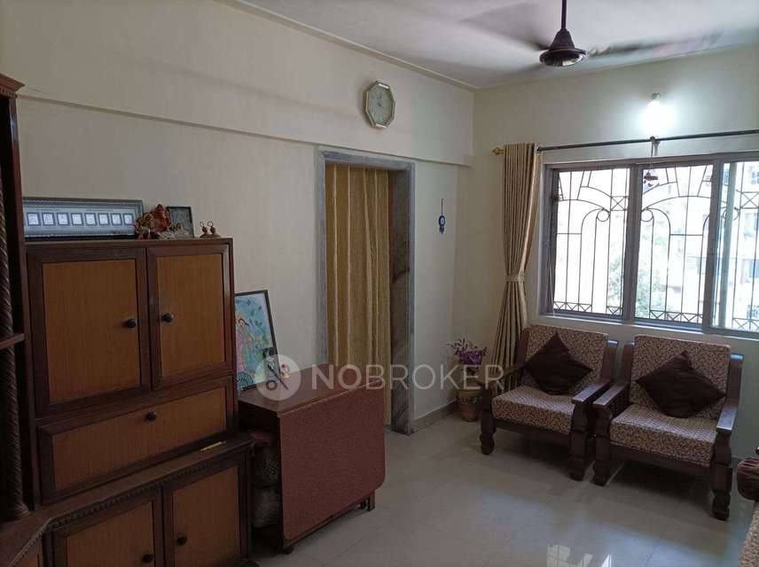 2 BHK Flat In Green Acres Phase 1 Chs For Sale  In Thane West