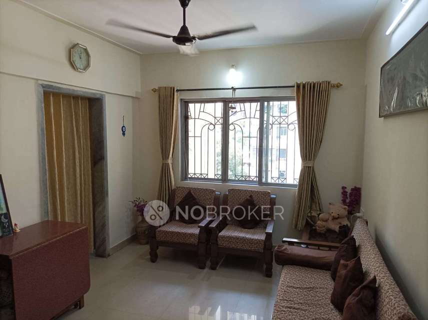 2 BHK Flat In Green Acres Phase 1 Chs For Sale  In Thane West