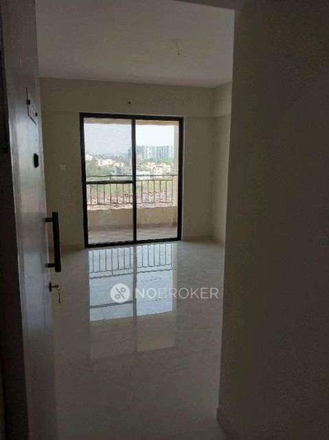 2 BHK Flat In Nexus  Gulmohar For Sale  In Charholi Budruk