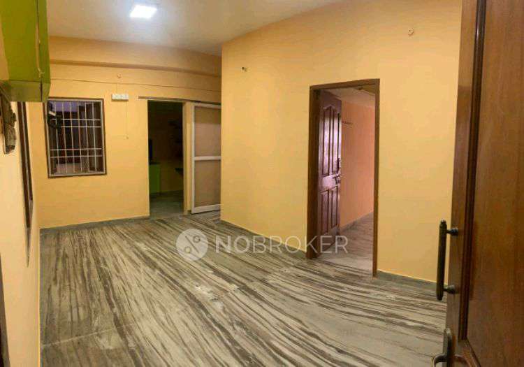 2 BHK Flat In Saraswathi Castle Apartment Manapakkam For Sale  In Manapakkam