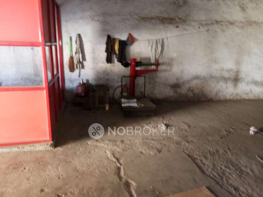 Godown/Warehouse in Purna, Mumbai for sale