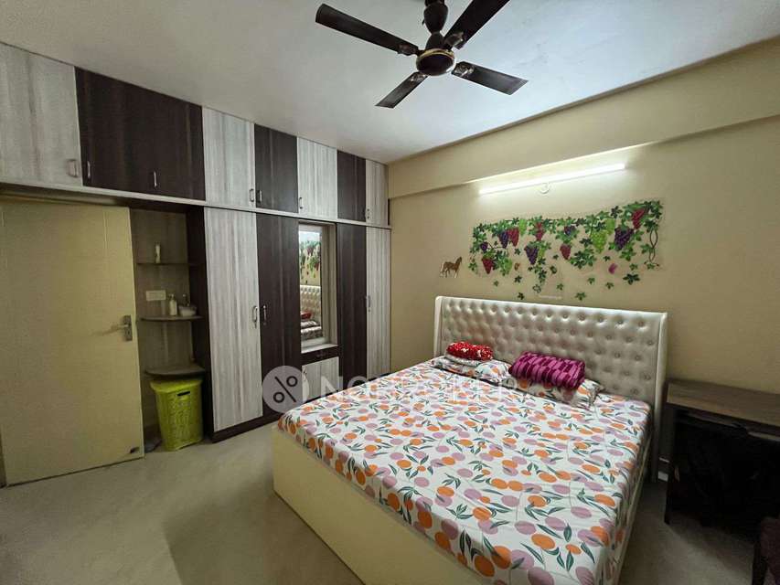 2 BHK Flat In Hexagon Nandhi Apartment For Sale  In Krishnarajapuram