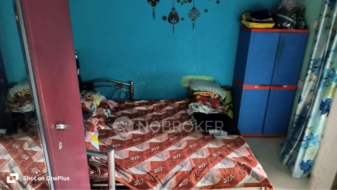 1 BHK Flat In Lakshmi Narayan Building For Sale  In Dongri