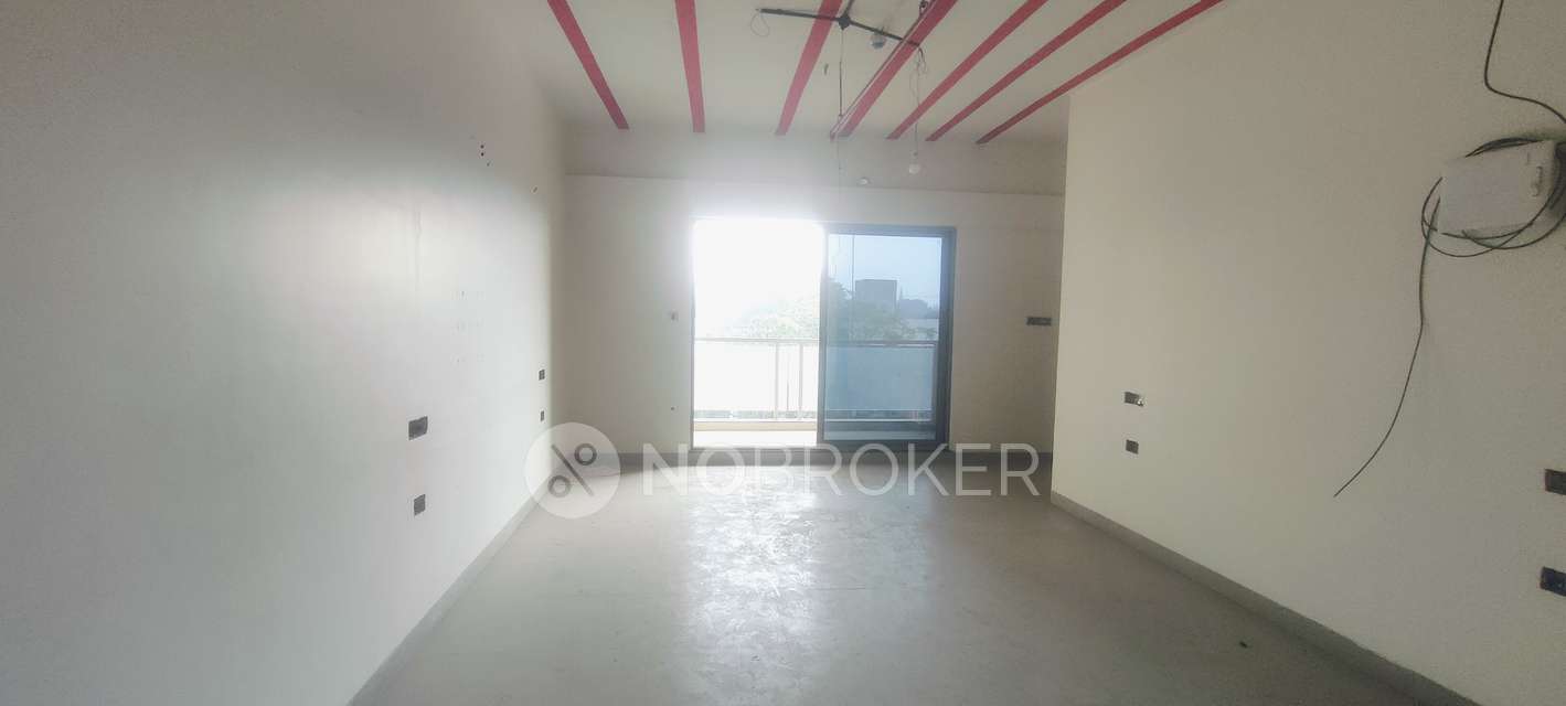 Office Space in Camp, Pune for Rent 