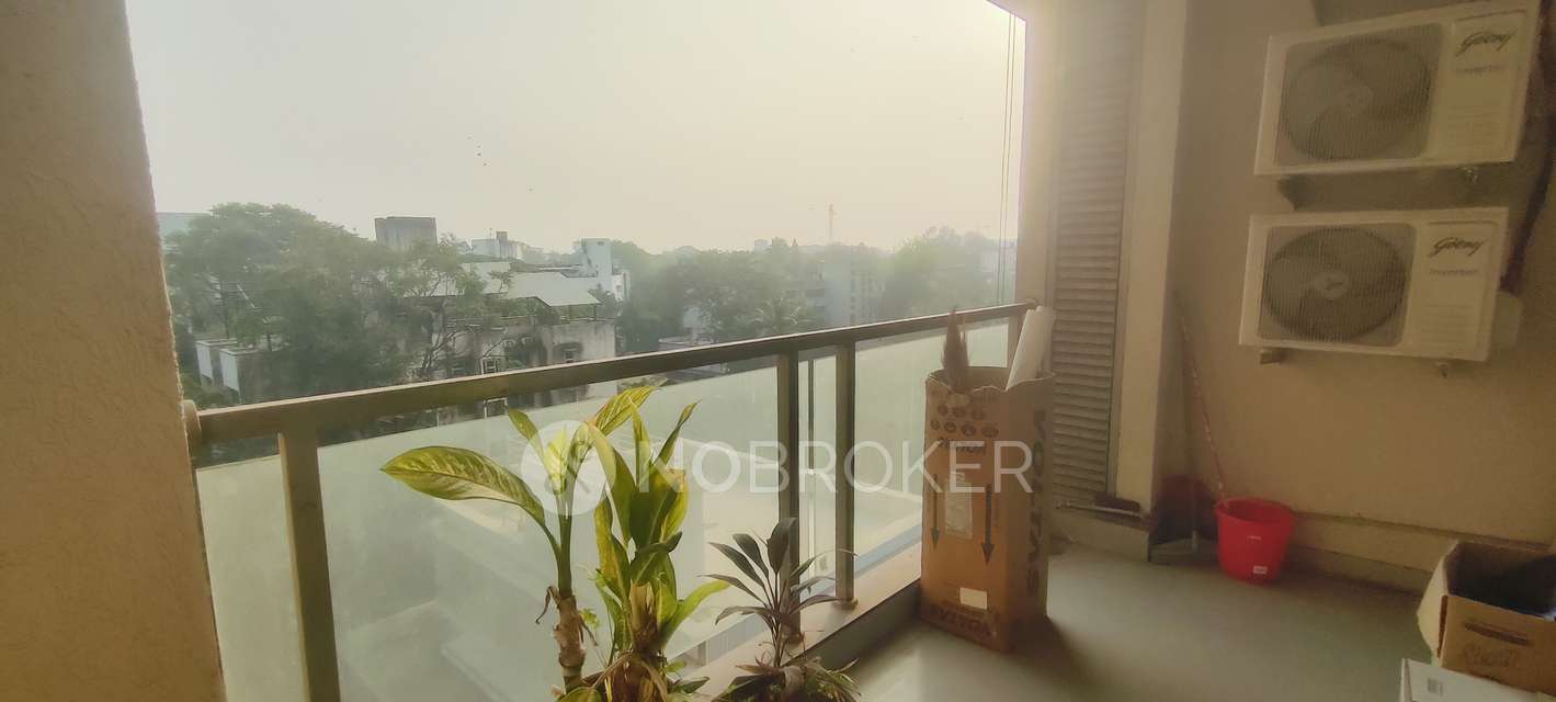 Office Space in Camp, Pune for Rent 