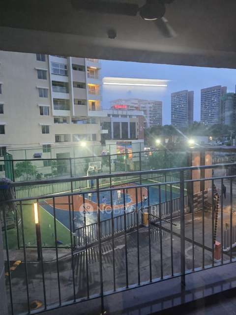 2 BHK Flat In Amanora Neo Towers for Rent  In Hadapsar, Pune