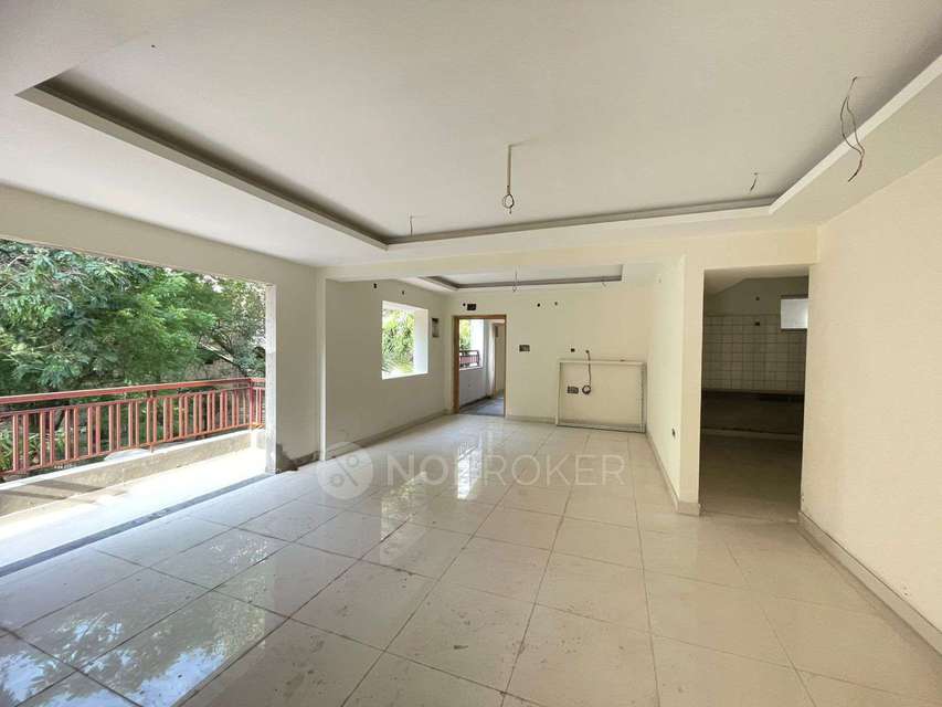 3 BHK Flat In Sky View Towers For Sale  In Upperpally