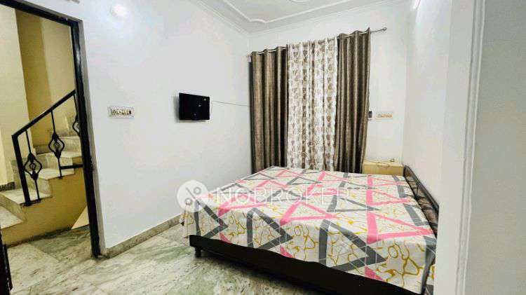 1 RK House for Rent  In 143, Block B, Sector 55, Gurugram, Ghata, Haryana 122011, India