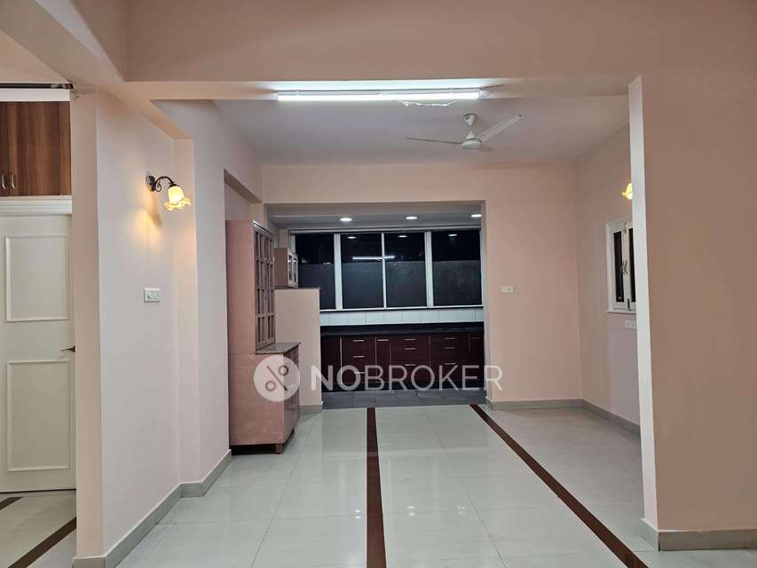 3 BHK Flat In Park Royale Enclave For Sale  In Nampally