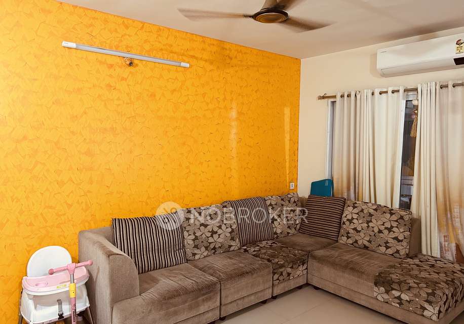 2 BHK Flat In Greenfield Society, Near Amanora Mall for Rent  In Greenfield Society