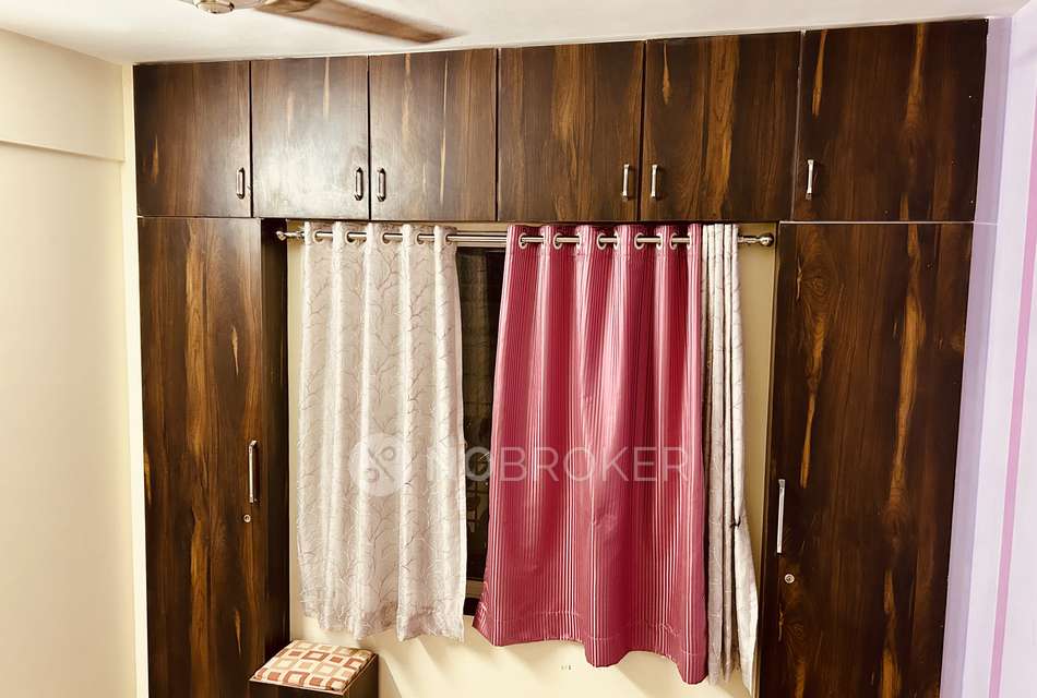 2 BHK Flat In Greenfield Society, Near Amanora Mall for Rent  In Greenfield Society