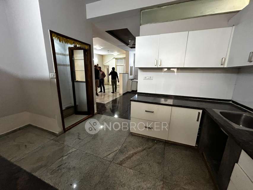 3 BHK Flat In Bank Auction Property - Swati Gold Apartment For Sale  In Chandra Layout