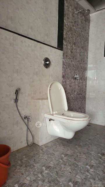 2 BHK Flat In Goel Ganga Altus for Rent  In Kharadi