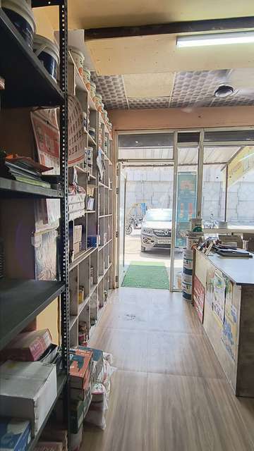 Shop in Indirapuram, Ghaziabad for Rent 