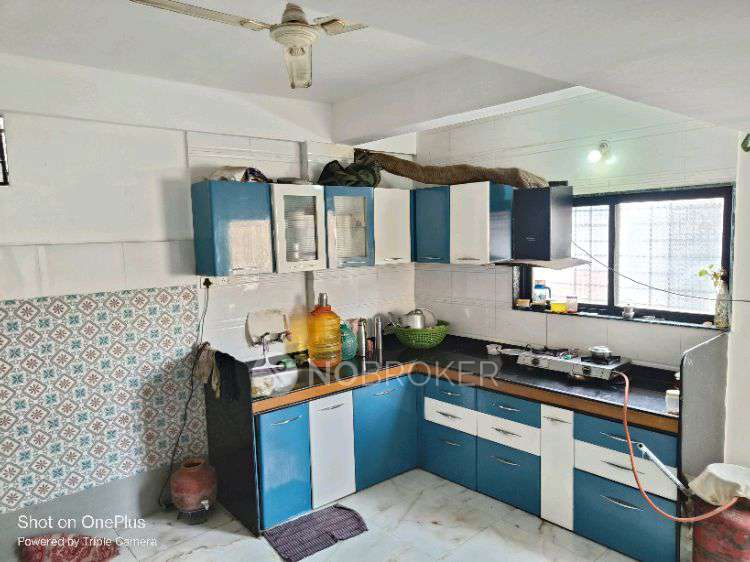 Shared Room for Female In 2 BHK  In Ganesh Nagar, Wadgaon Sheri