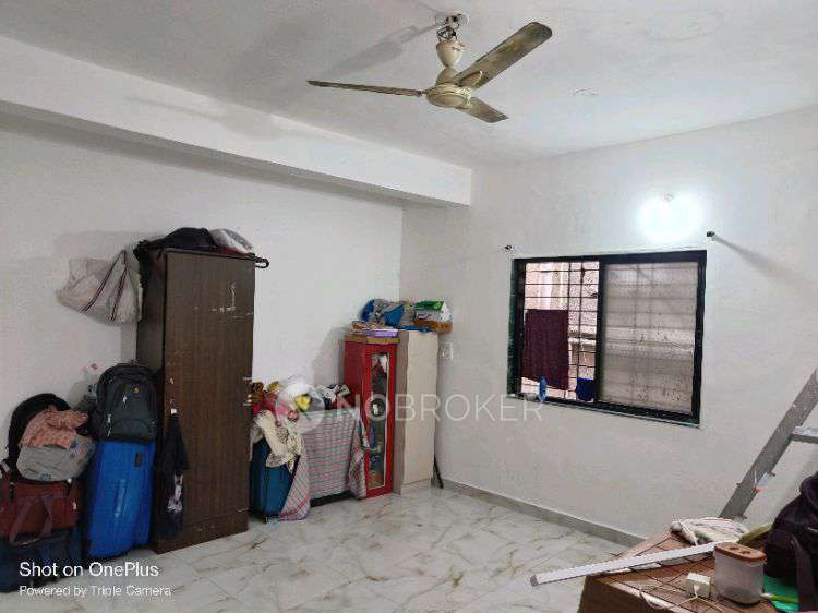 Shared Room for Female In 2 BHK  In Ganesh Nagar, Wadgaon Sheri