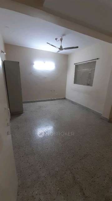 2 BHK Flat In Shadab Gulshan Apartment For Sale  In Lakdikapul