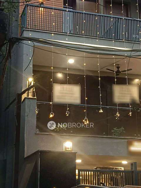 Office Space in East Of Kailash, Delhi for sale 