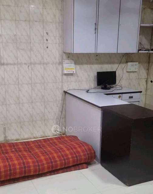 Commercial Property in Shop No. 29-a, 2nd Floor, Singapur Building,, 22/24, Champa Galli Cross Lane,, Vithalwadi, Kalbadevi, Near Glitz Mall, Ovalwadi, Vithalwadi, Kalbadevi, Mumbai, Maharashtra 400002, India, Mumbai for sale 