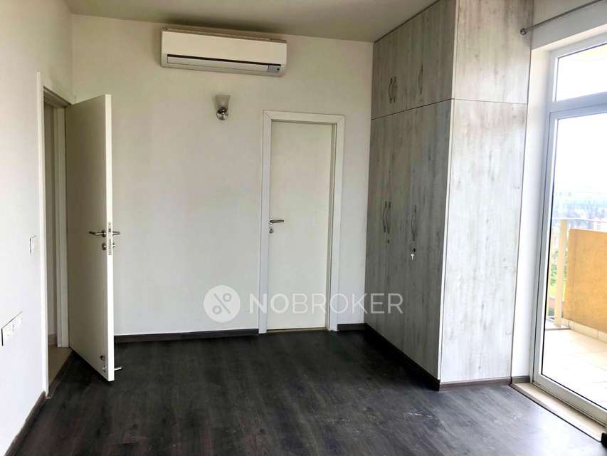 3 BHK Flat In Ireo The Corridors For Sale  In Sector-67