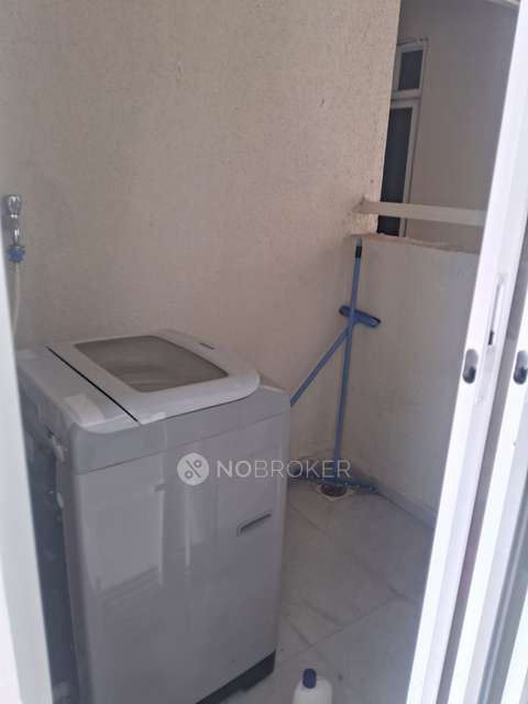 3 BHK Flat In Mantra Insignia For Sale  In Mundhwa