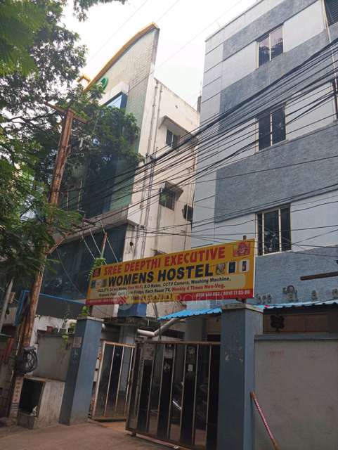 PG for Girls in Punjagutta