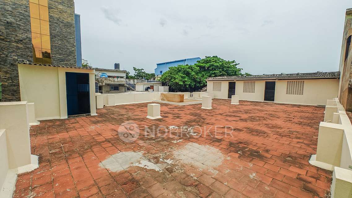 Industrial Building in Madhavaram Milk Colony, Chennai for sale 