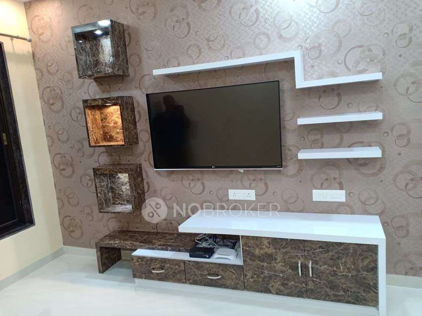 2 BHK Flat In Palladium Society For Sale  In Vashi