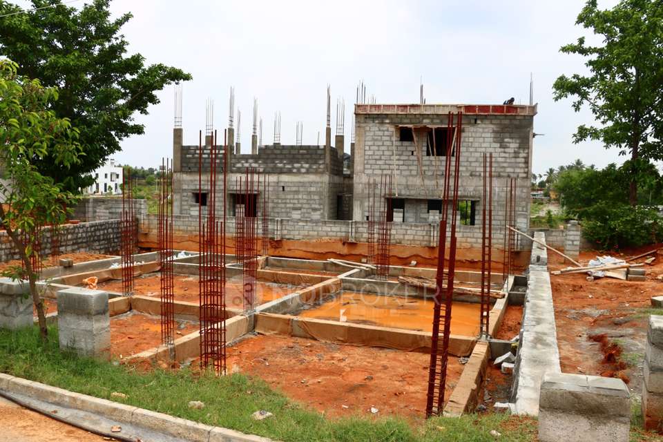 Plot For Sale  In Celebrity Natures Habitat Phase I Extn In Bidaraguppe