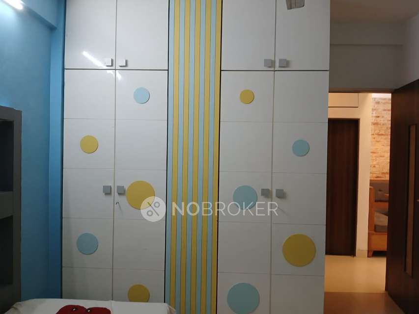 2 BHK Flat In Powai Park For Sale  In  Powai, Mumbai